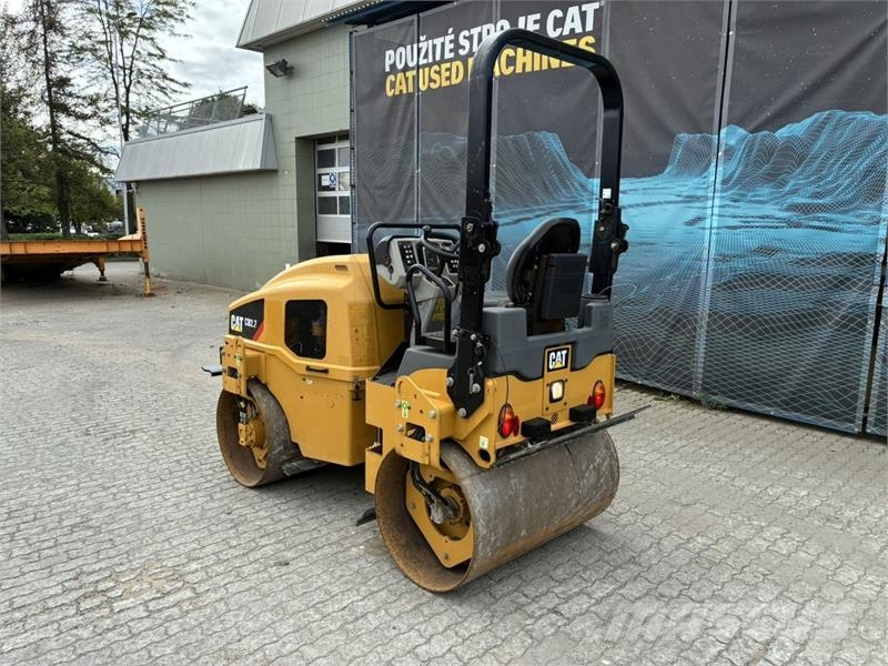 CAT CB2.7 Rouleaux tandem