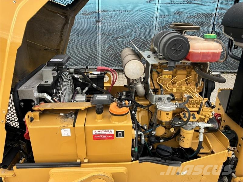 CAT CB2.7 Rouleaux tandem