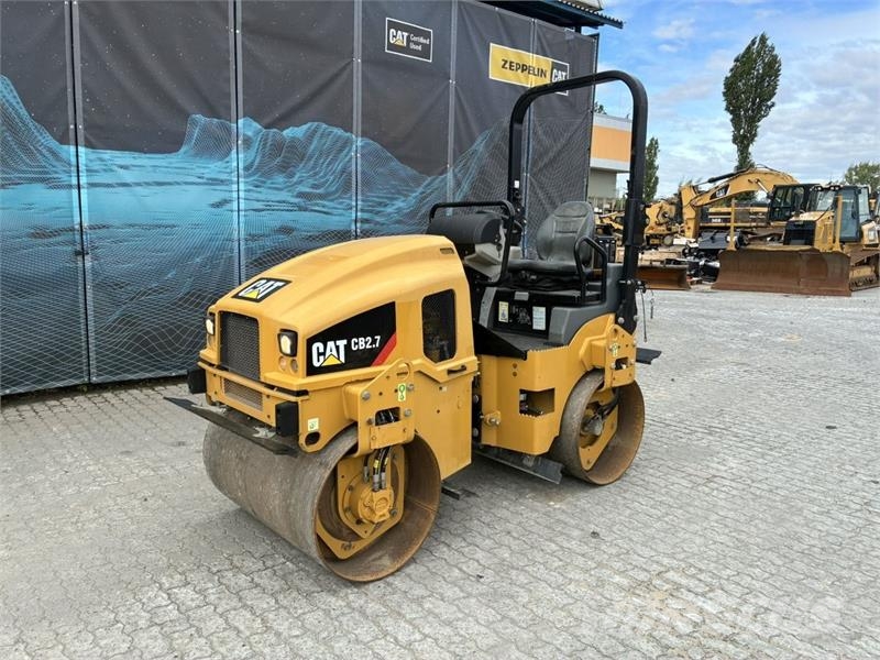 CAT CB2.7 Rouleaux tandem