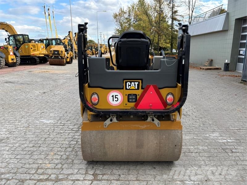 CAT CB34B Tandemové valce