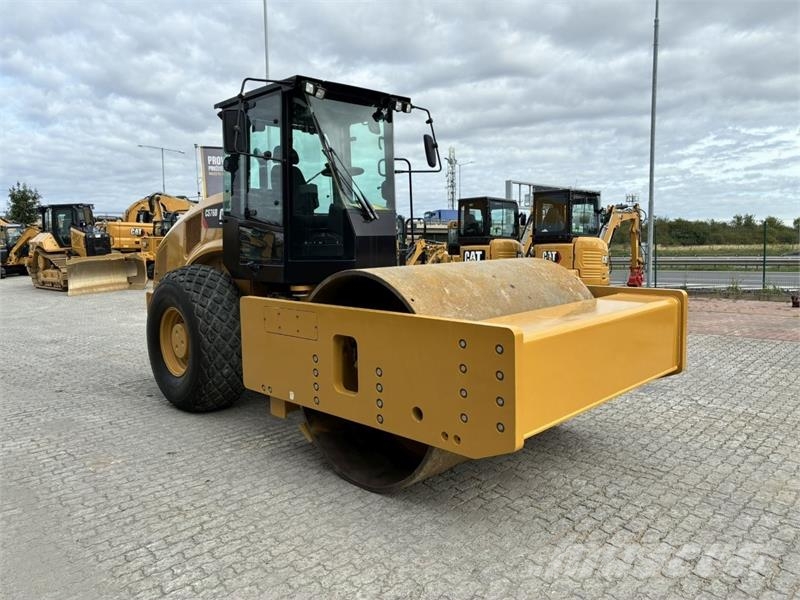 CAT CS76B ضاغطات التربة