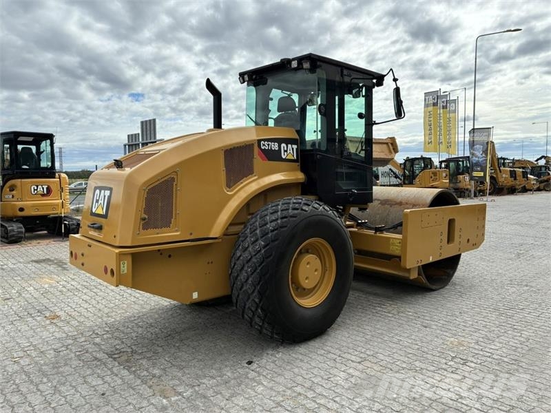 CAT CS76B ضاغطات التربة