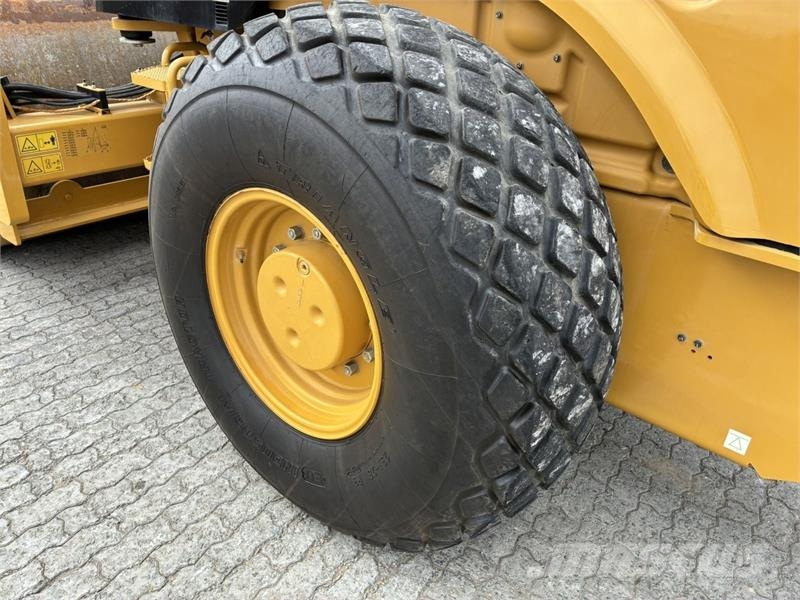 CAT CS76B ضاغطات التربة