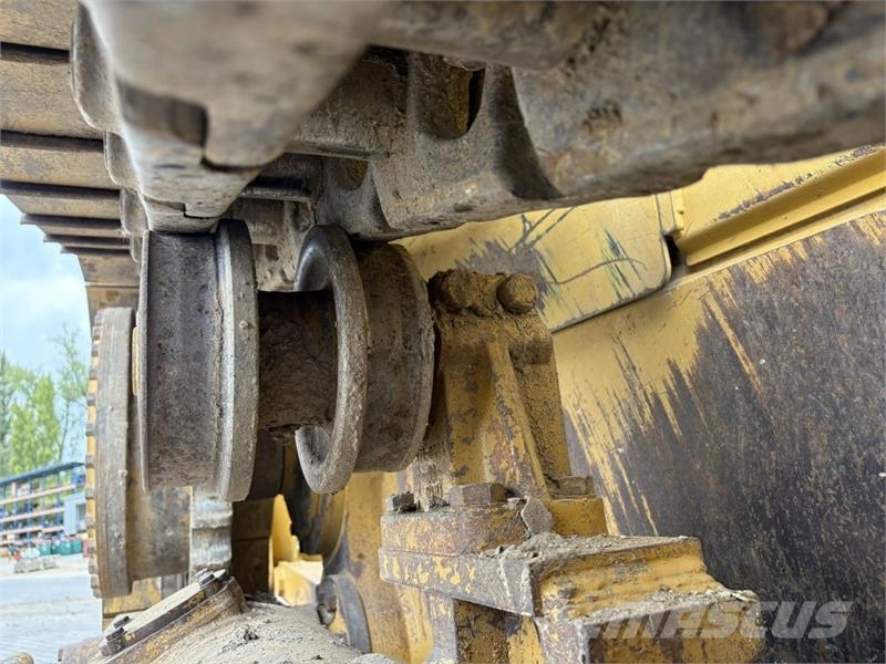 CAT D6T XL Dozere Beltegående