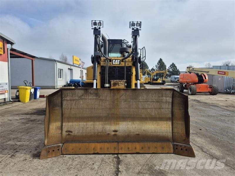 CAT D6T XL Buldozer sobre oruga