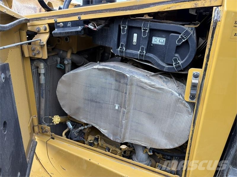 CAT D6T XL Dozere Beltegående