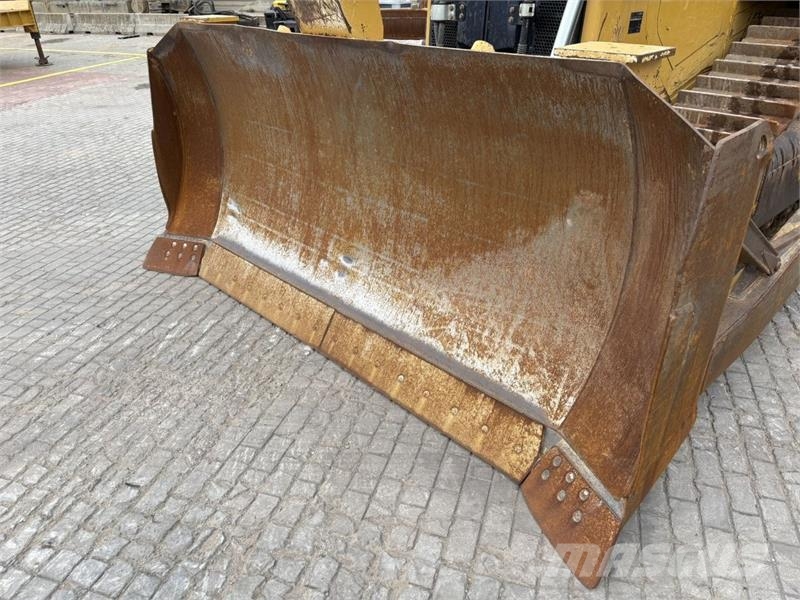 CAT D6T XL Dozere Beltegående