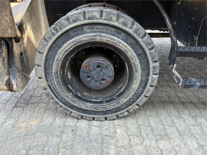 CAT M315F Bageri točkaši