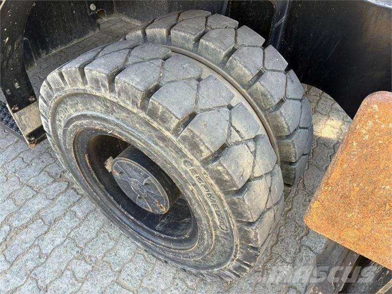 CAT M315F Bageri točkaši