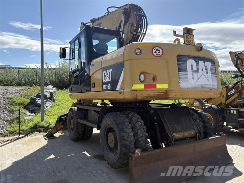 CAT M316D حفارات بعجل