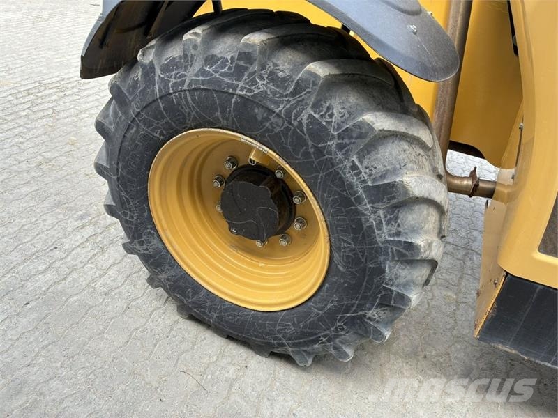 CAT TH314D مناولات متداخلة