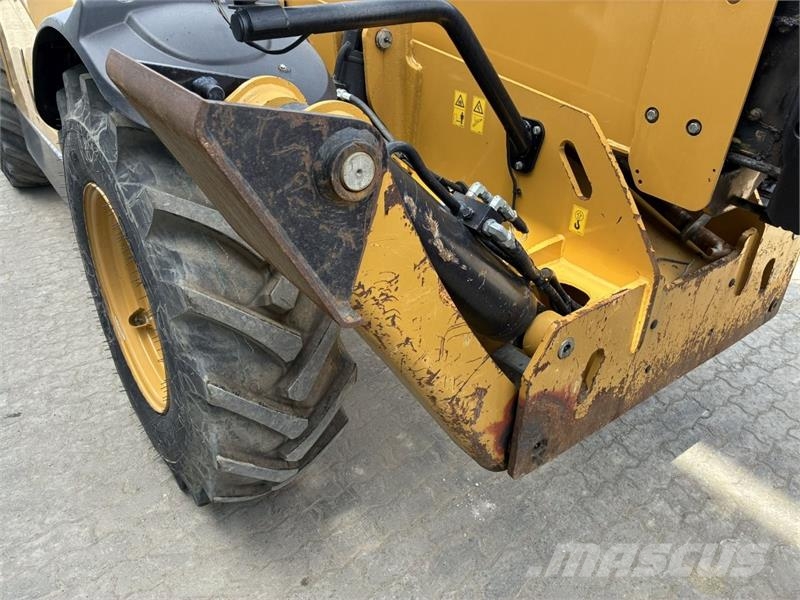 CAT TH314D Kurottajat