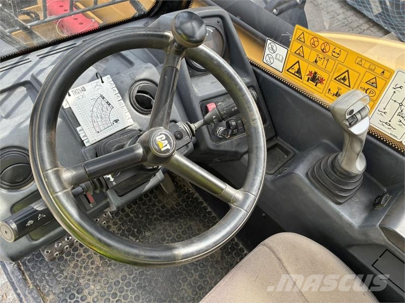 CAT TH314D مناولات متداخلة
