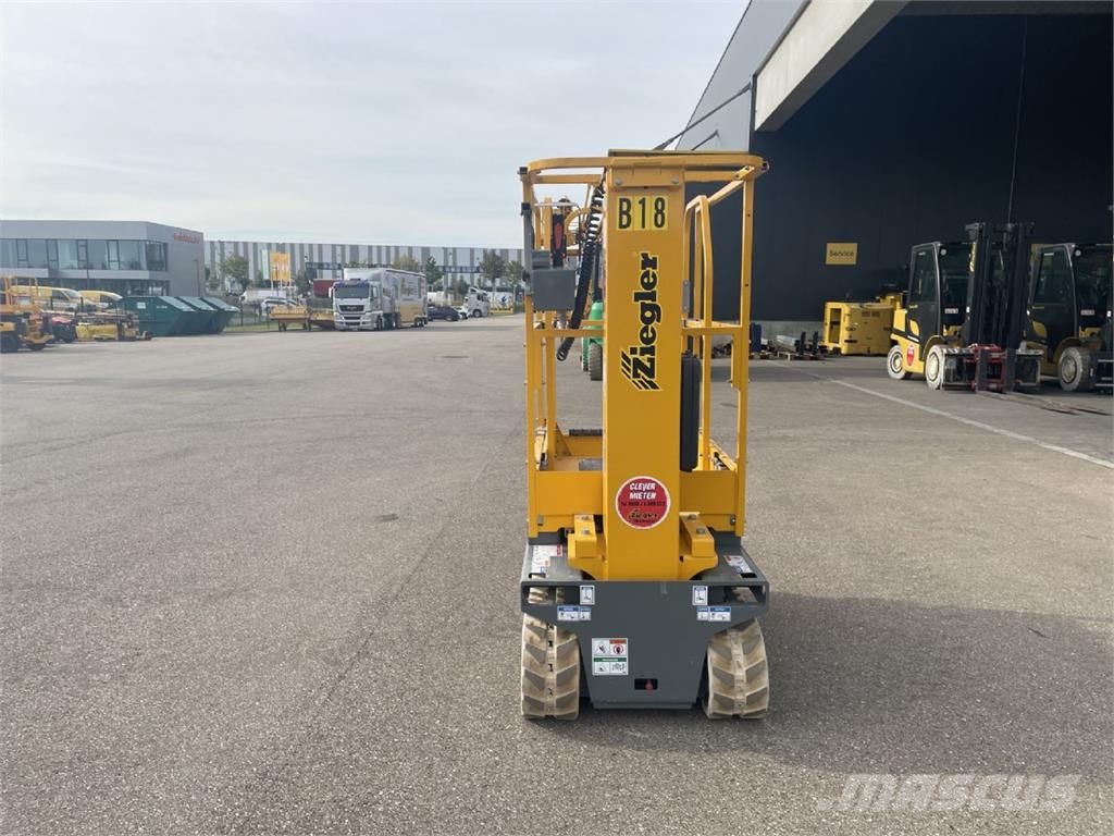 Haulotte STAR6CRAWLER 垂直昇降型リフト