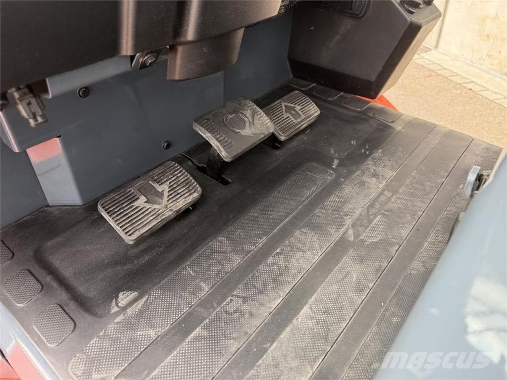 Toyota 8FBMT50 Elektromos targoncák