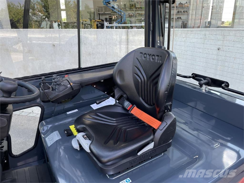 Toyota 8FBMT50 Električni viljuškari