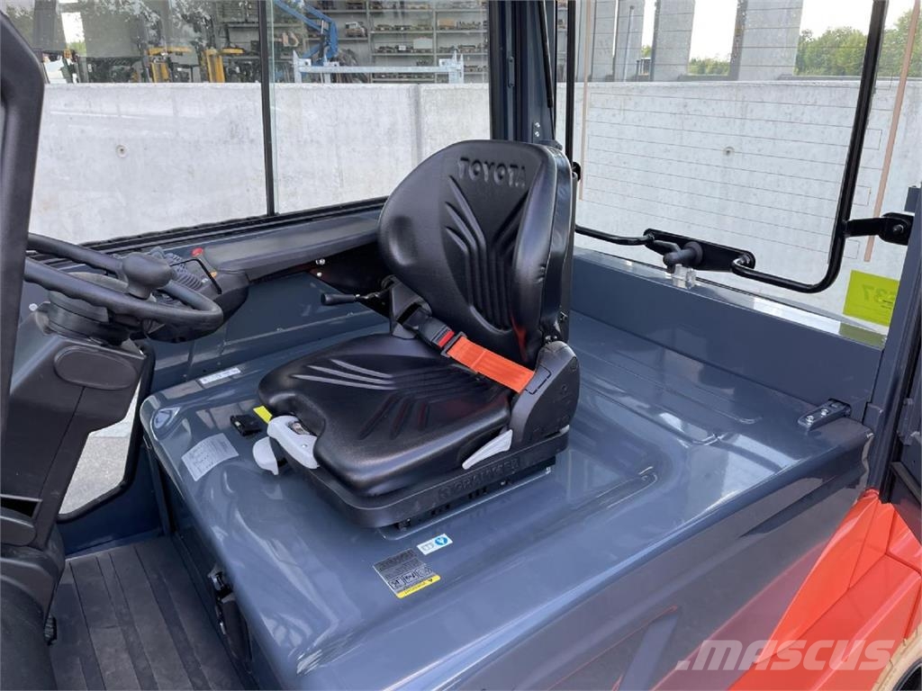 Toyota 8FBMT50 Sähkötrukit