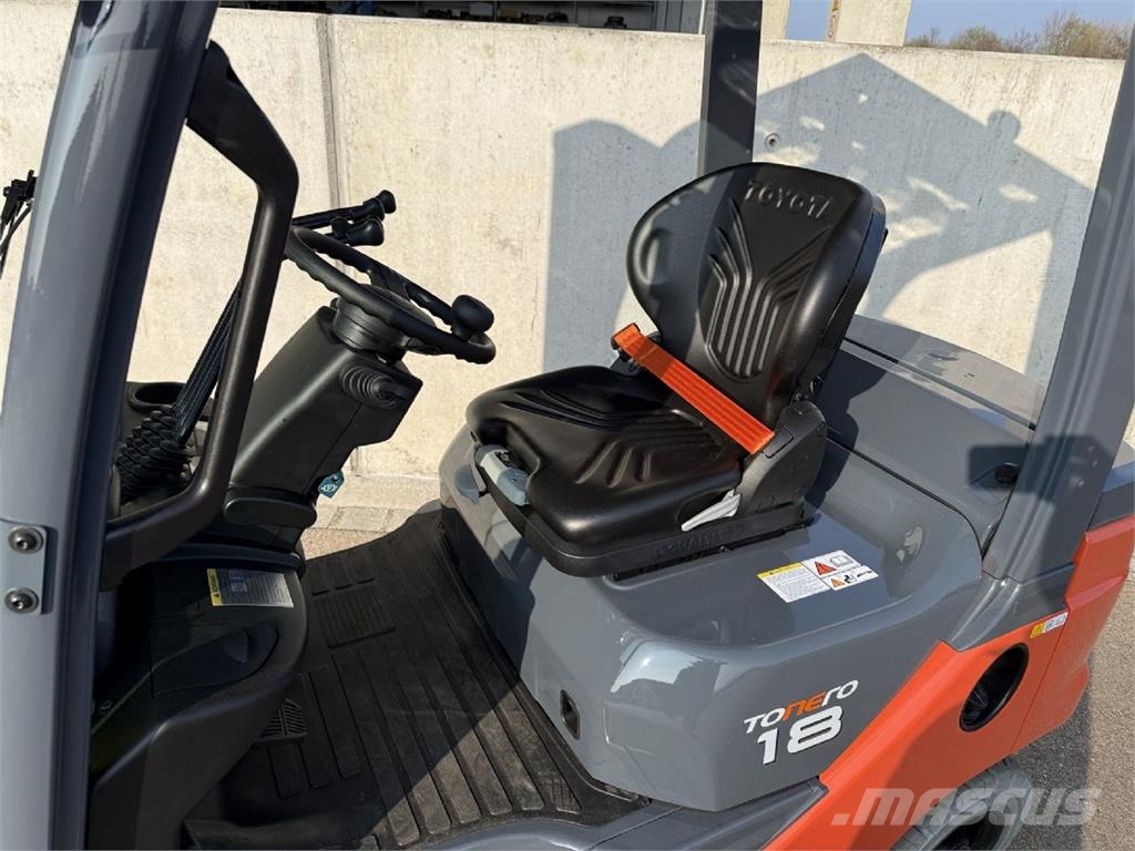 Toyota 8FDF18 Diesel forklifts