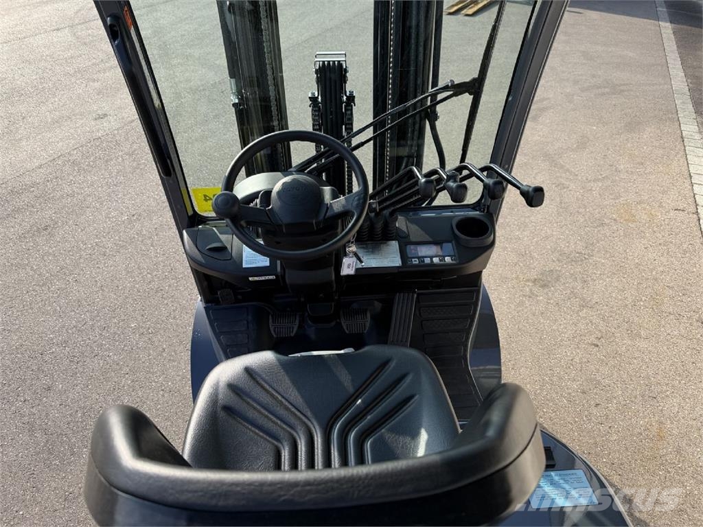 Toyota 8FDF18 Diesel forklifts