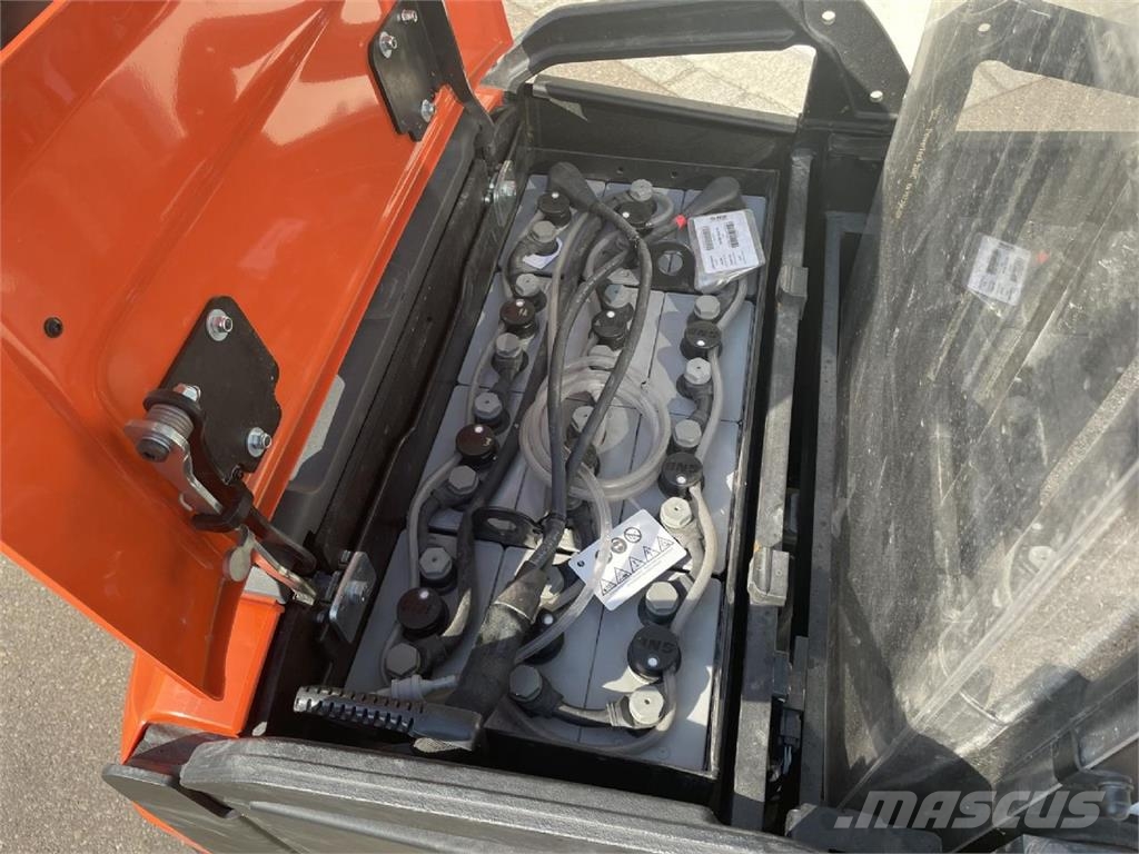 Toyota SWE160L Apiladores eléctricos