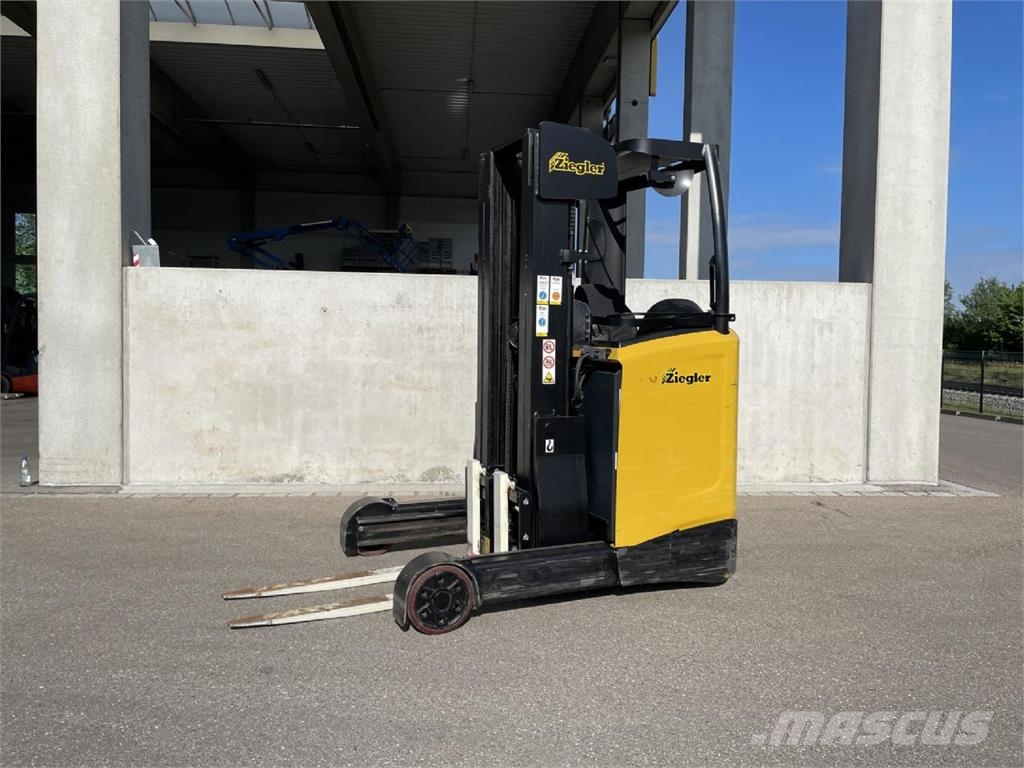 Yale MR14 리치 트럭