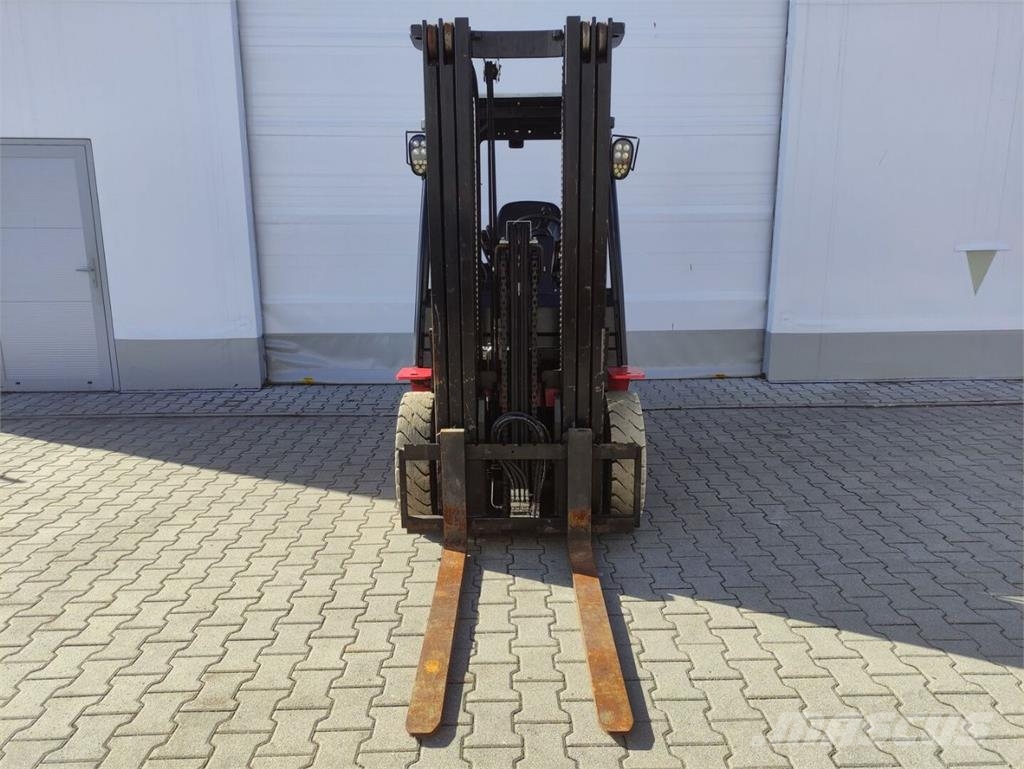 Hangcha CPYD25 XH3F Gāzes autoiekrāvēji (LPG)