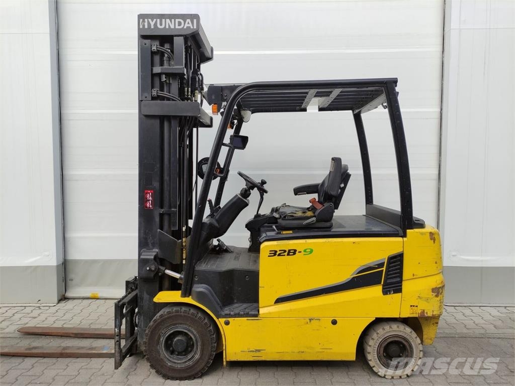Hyundai 32B-9 Elektrische heftrucks