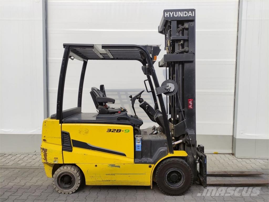 Hyundai 32B-9 Elektrische heftrucks