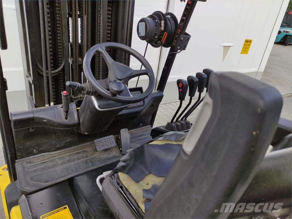 Hyundai 32B-9 Elektrische heftrucks