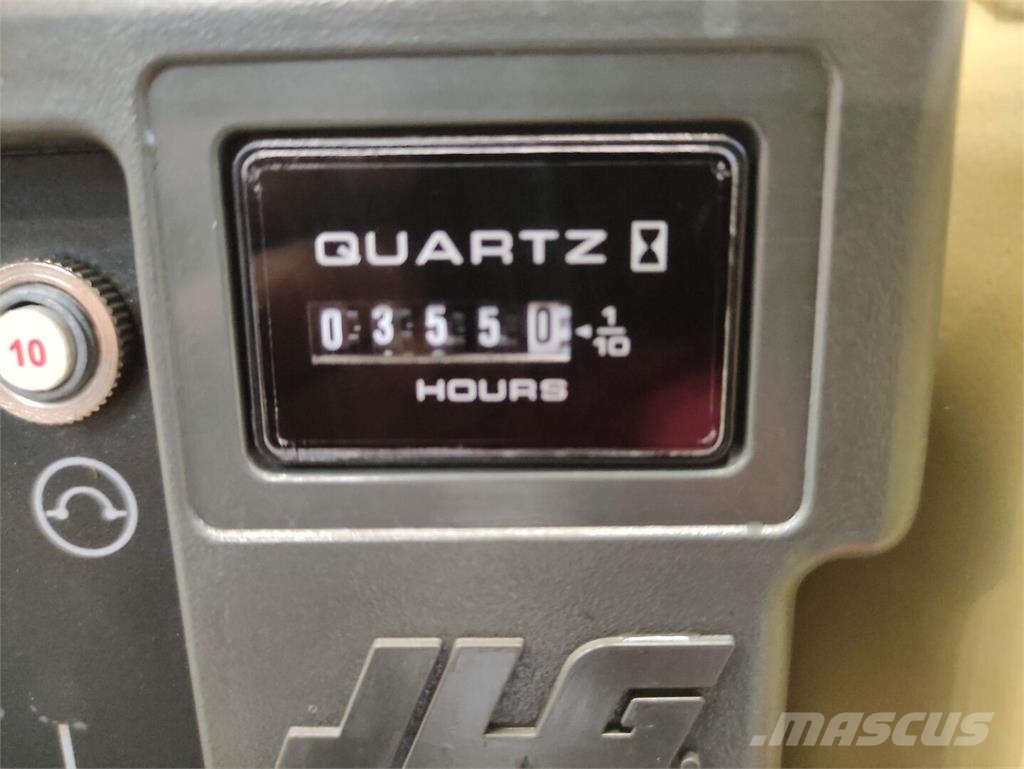 JLG 3246ES 剪叉式升降机