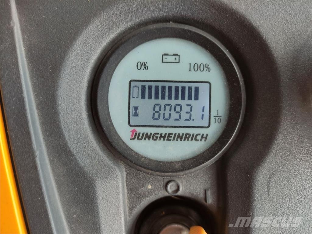 Jungheinrich EJEM13 경량 리프터