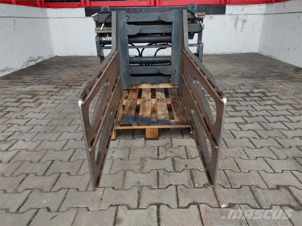 Kaup 4T413 (mit Seitenschieber) Enfardadeiras