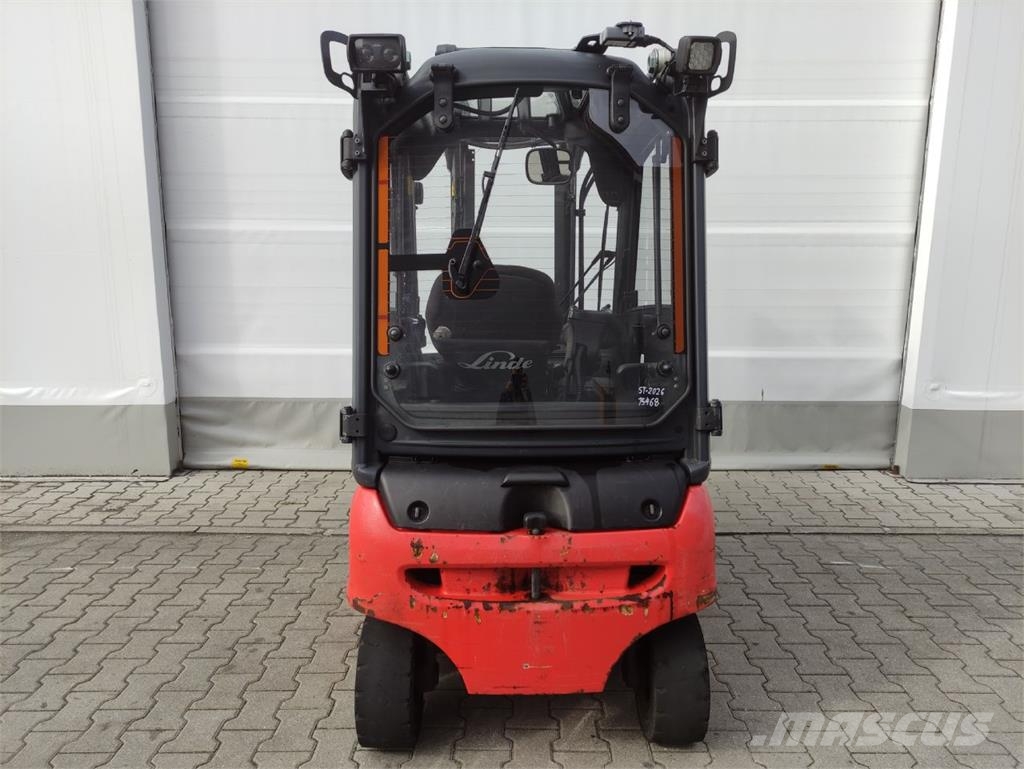 Linde E16P-02/386 EVO Akumulátorové vozíky