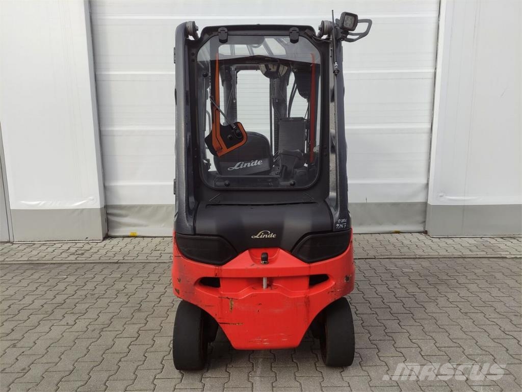 Linde E20-01/387 Akumulátorové vozíky