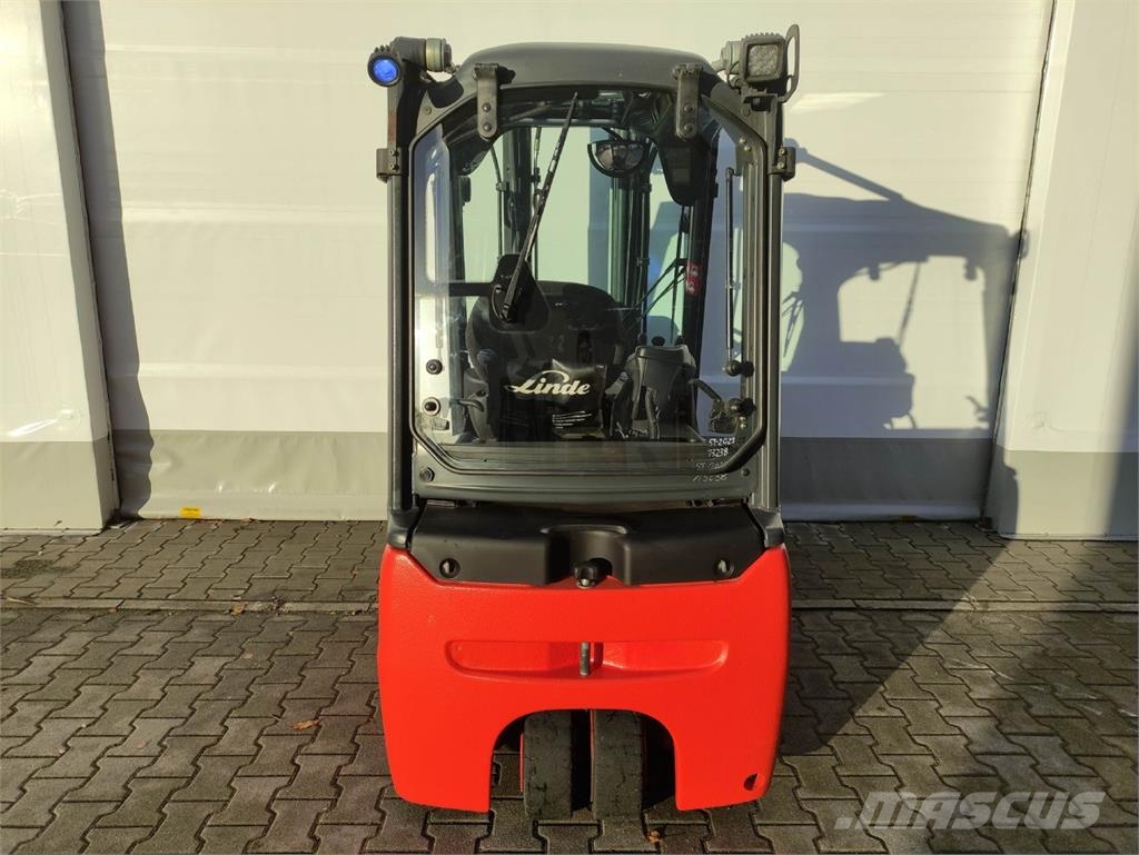 Linde E20L-02-386 电动叉车