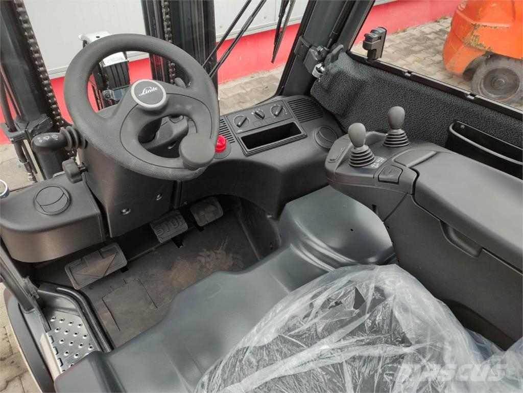 Linde E20PH-02-386-EVO شاحنات ذات رافعات شوكية تعمل بالكهرباء