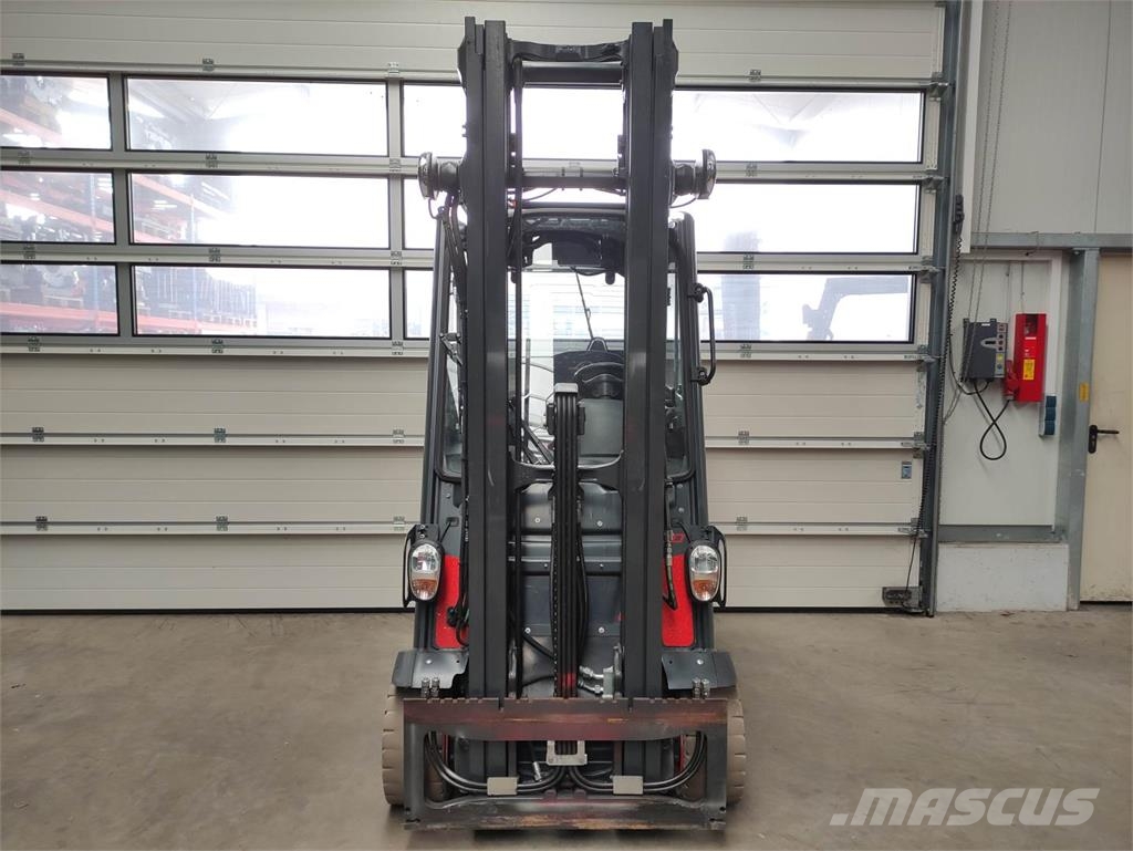 Linde E20PH-02-386-EVO 电动叉车