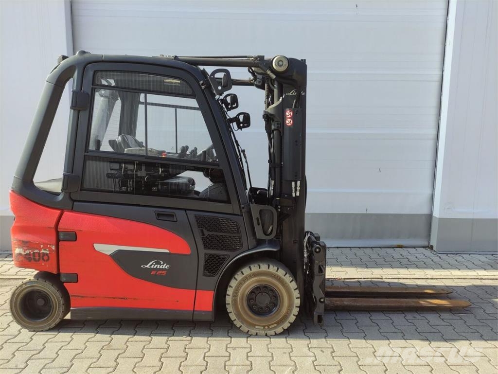 Linde E25-01/1252 Elektriskie autoiekrāvēji