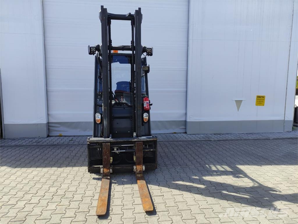 Linde E30HL-01/600-387 Electric forklifts