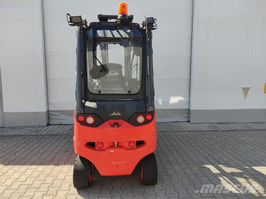 Linde E30HL-01/600-387 Electric forklifts