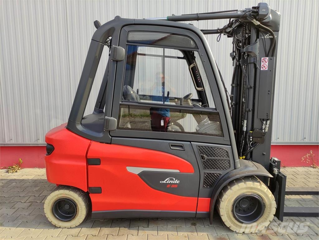 Linde E35L-01-1252 *inkl. Batterie NEU* 电动叉车