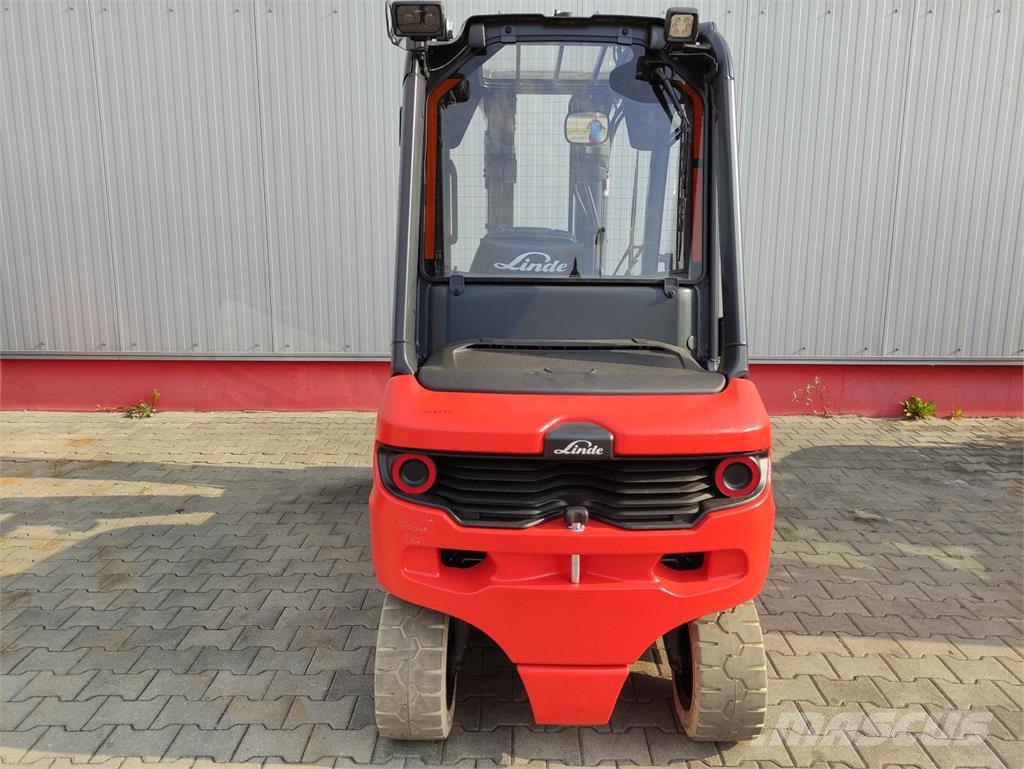 Linde E35L-01-1252 *inkl. Batterie NEU* 电动叉车