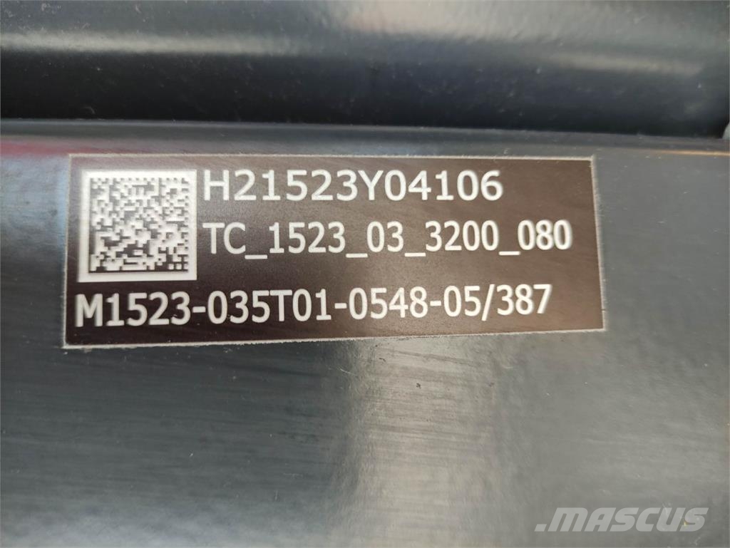 Linde E35L-01-387 电动叉车