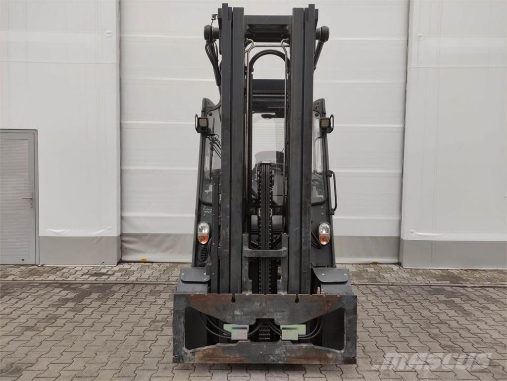 Linde E45HL-01-/600-388 Akumulátorové vozíky