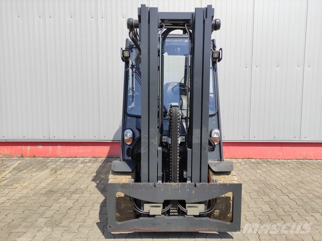 Linde E50HL-01-388 电动叉车