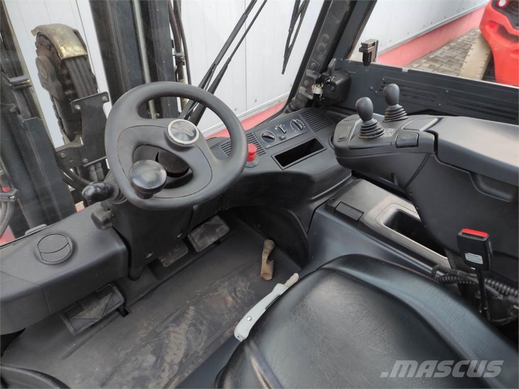 Linde E50HL-01-388 电动叉车