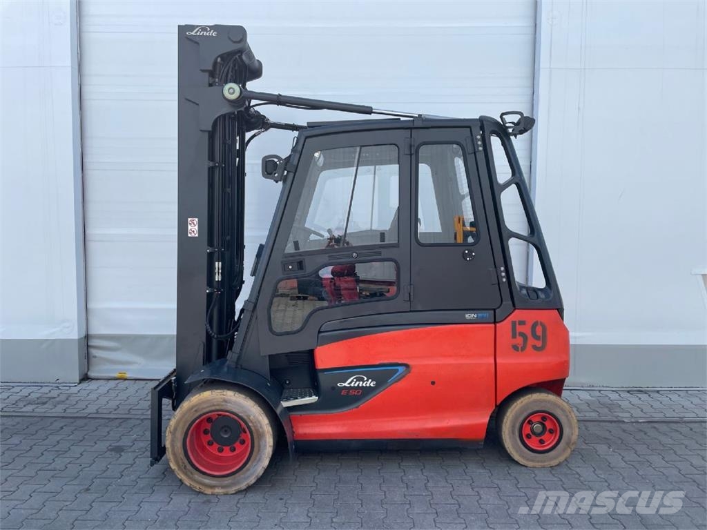 Linde E50HL-01/600-388 شاحنات ذات رافعات شوكية تعمل بالكهرباء