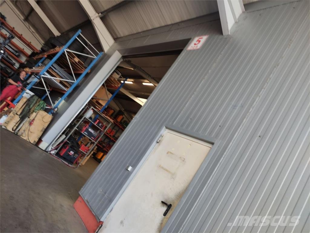 Linde L14i/372 Meeloop stapelaar