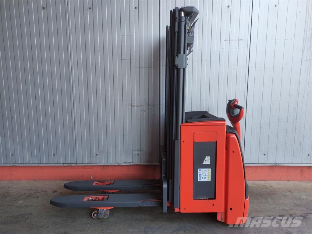 Linde L16i-1173 Gyalogkíséretű targonca