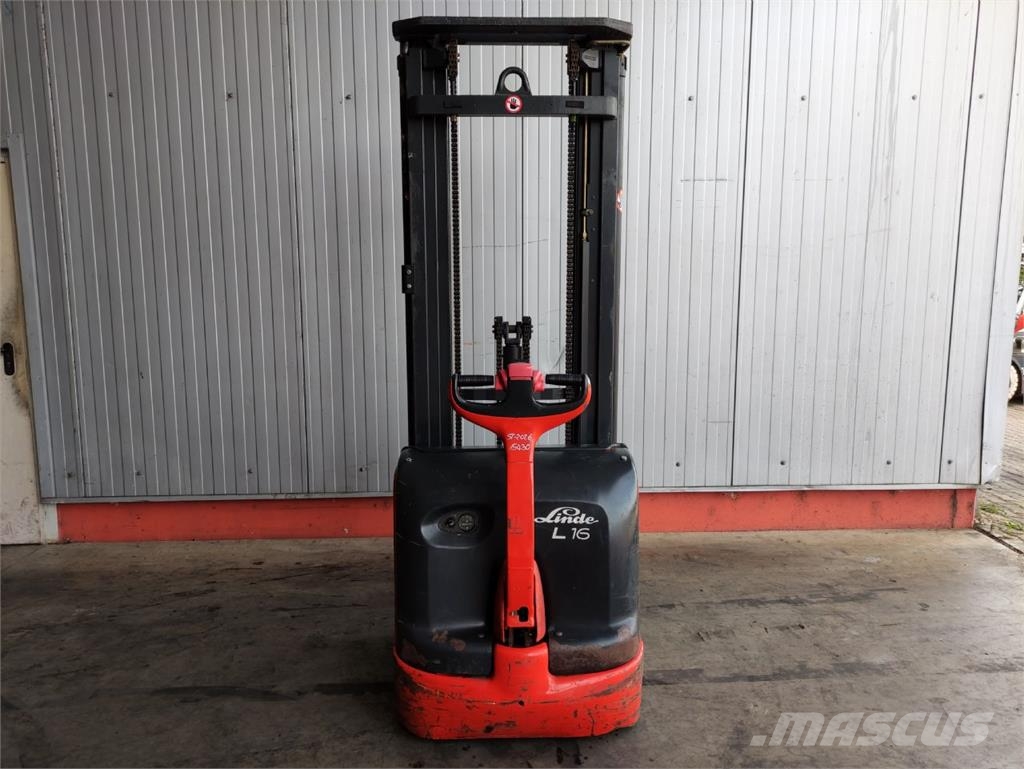 Linde L16i-372 Παλετοφόρα πεζού χειριστή με ιστό